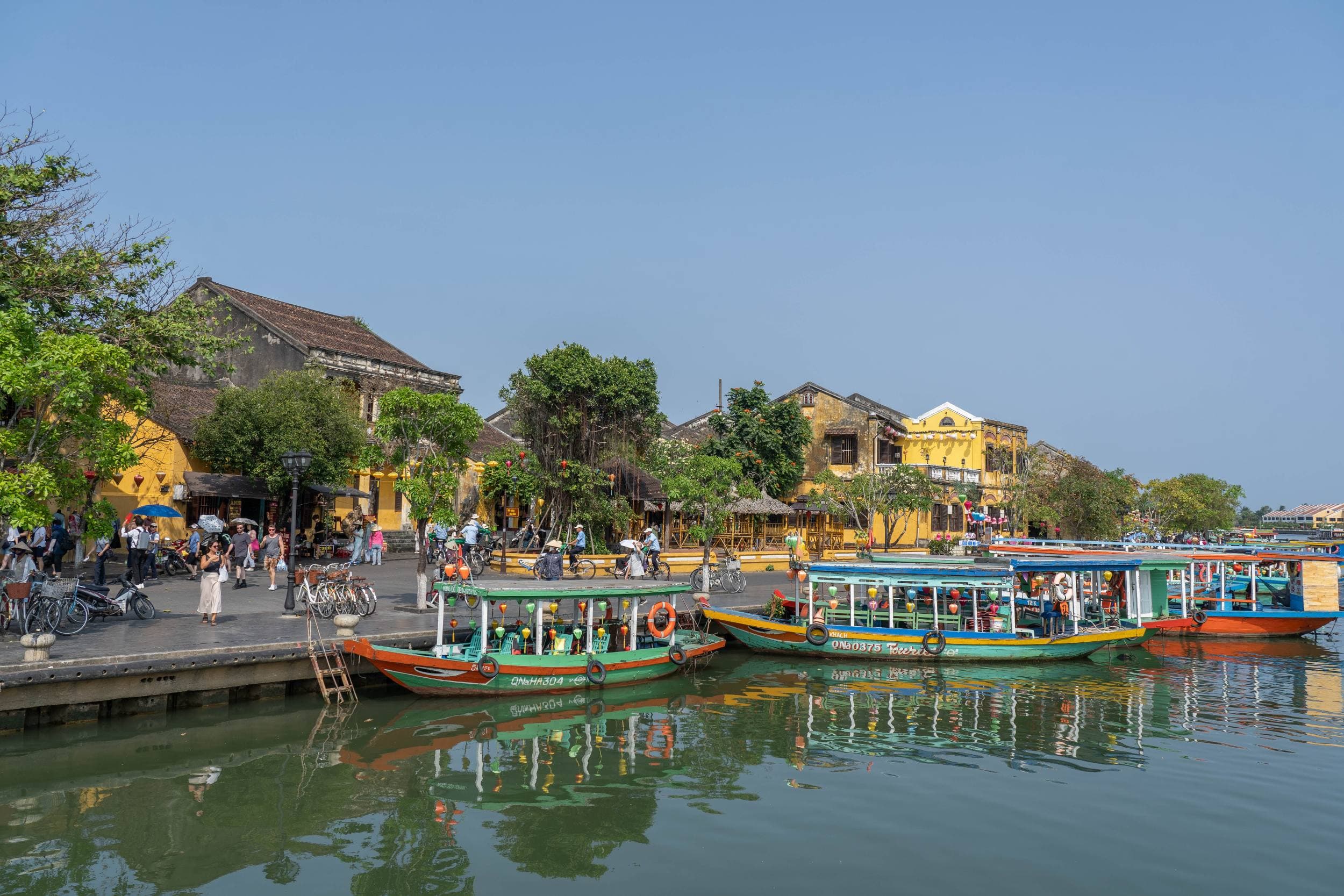 Hoi An &
Da Nang